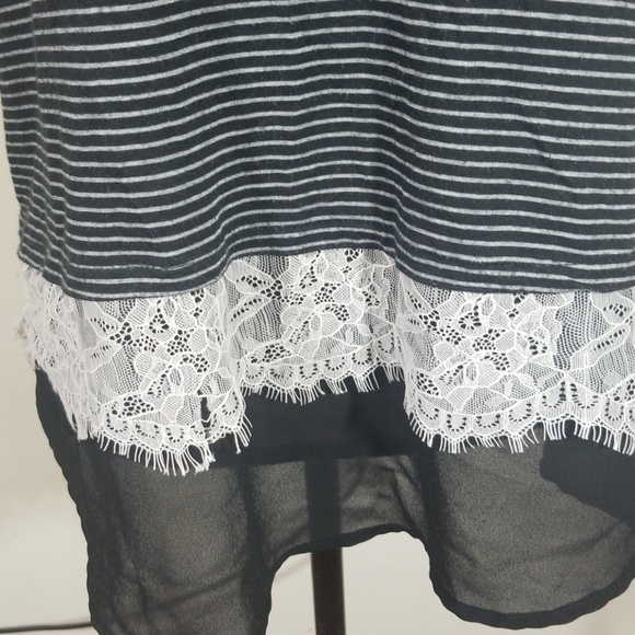 BOBEAU STRIPED SHORT SLEEVES TOP💥 - Picture 3 of 10